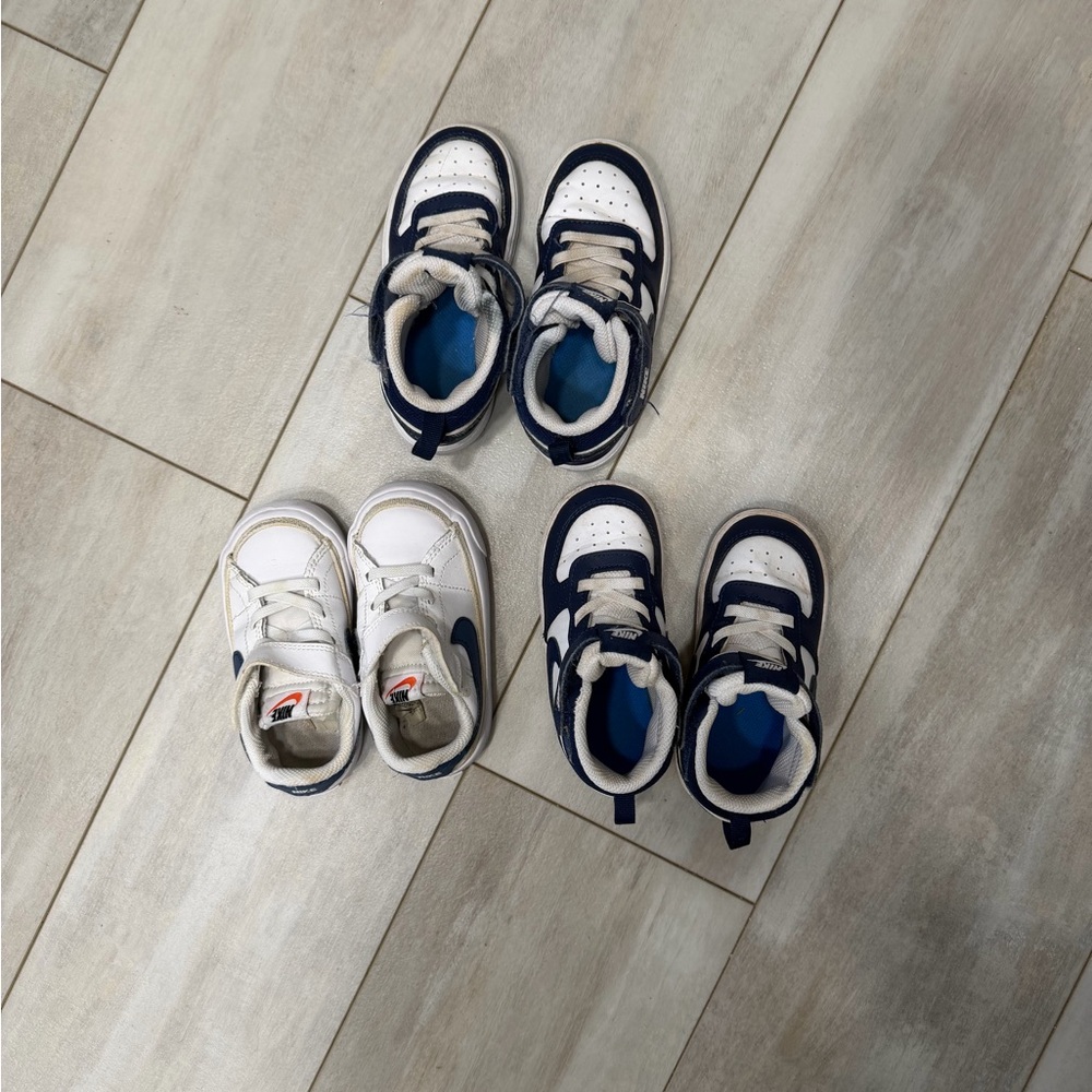 Boys Nike Kids Navy and White Sneakers bundle